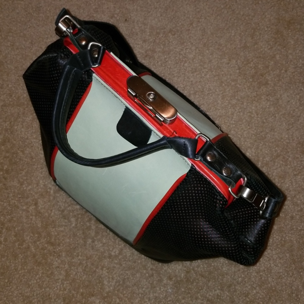 Custom Color Block Leather Bag - Picture 5 of 8